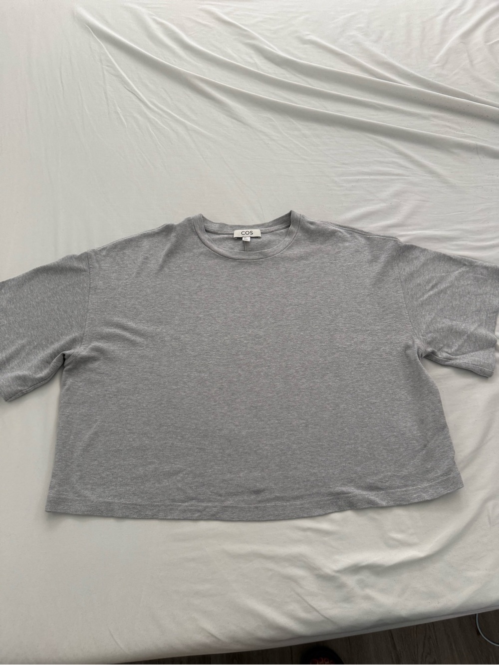 COS Gray Relaxed Crewneck Women's Crop Top Medium